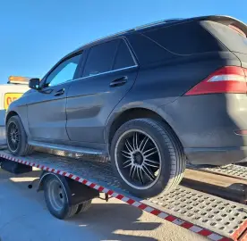 Транспорт на коли и джипове 