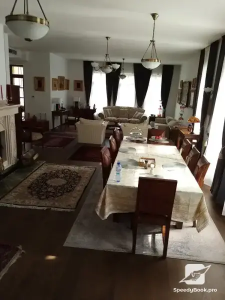 Cleaning offices and homes Shine and clean your home