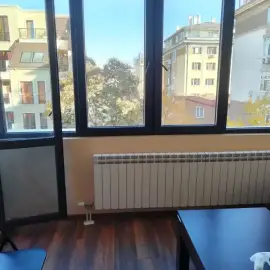 Cleaning offices and homes Shine and clean your home