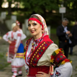 Индивидуальные уроки народных танцев