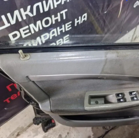 Профессиональная чистка, мойка обивки и салона автомобилей.