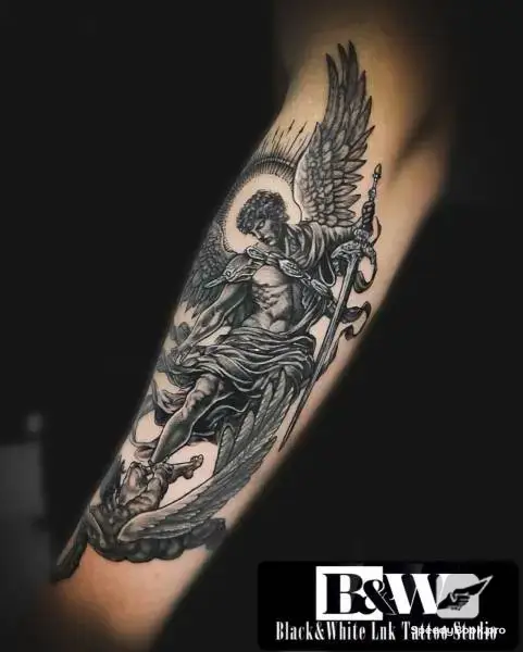 Tattoo Varna, студио за татуировки Варна, татуси, tattoo studio, тату