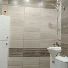 Майстор - шпакловка , боядисване, баня и подови настилки 