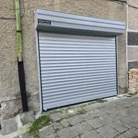 Ролетни гаражни врати 