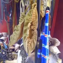Making of halters, reins and palfrey - a whole devise for horse