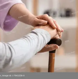 Уход за пожилыми людьми с деменцией