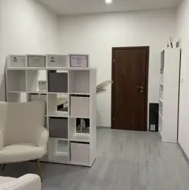 Speech therapist/ psychologist