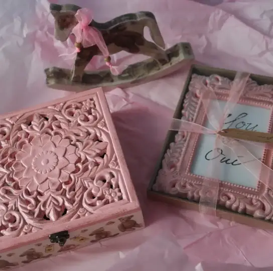 <3 - Decoupage by Gery - <3