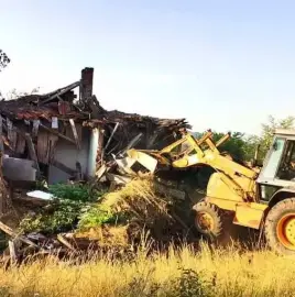 Demolition, removal and cleaning of properties, yards. Tree cutting.