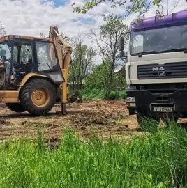 Снос, вывоз и уборка имущества, дворов. Обрезка деревьев.