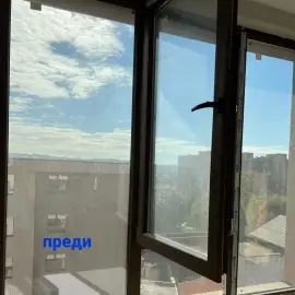 Professional cleaning of windows and shop windows