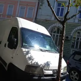 Почиствам мазета тавани извозвам боклук мебели цени по договаряне