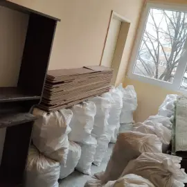Чистим на най-ниски цени мазета тавани дворове апартаменти офис.хамали
