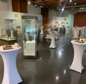 Catering services for micro-business clients - coffee breaks and cocktails.