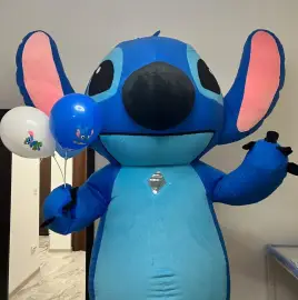 Surprise with Giant Stitch!