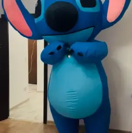 Surprise with Giant Stitch!