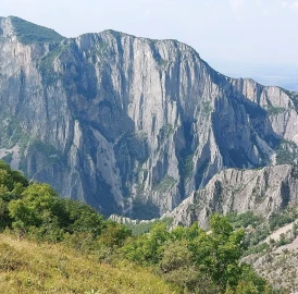 Враца те очаква – Епично преживяване с електрически мотор