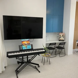 Office for rent - shared or all yours