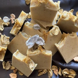 Handmade soaps ELVEN TOUCH - a touch of nature and the magic of the heart
