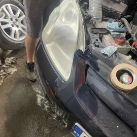 Headlight polishing and installation of PPF protective film