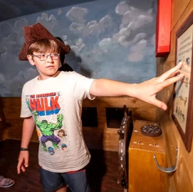 Стая на загадките за деца в Пловдив - Kids Escape