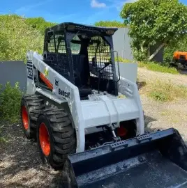 Услуга с бобкат.