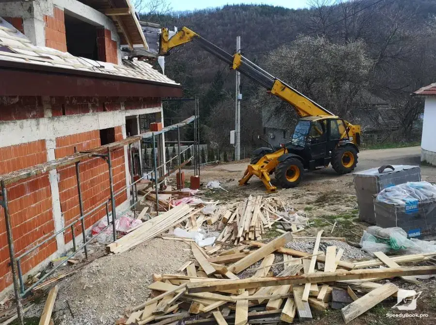 Services with a telescopic front loader