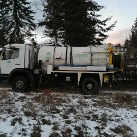 Drain unclogging and septic tank cleaning