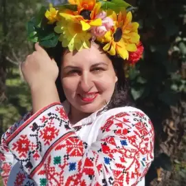 Folk singing lessons