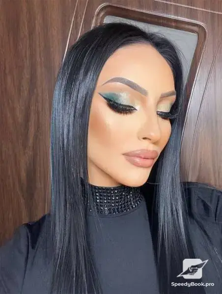 Professional make-up course/individual training