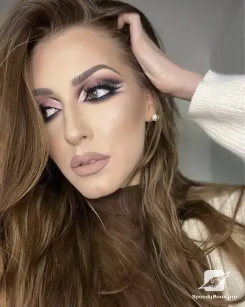 Professional make-up course/individual training