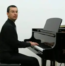 Piano, solfege and music theory lessons