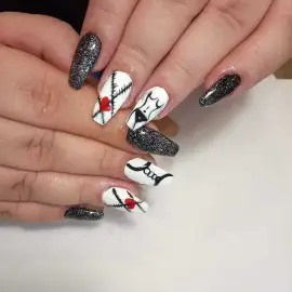 1350 BGN Basic course manicure, pedicure, nail art