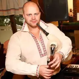 Уроци по гайда без значение от възрастта(може и онлайн)