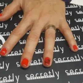 Курсове маникюр, педикюр ,изграждане с гел