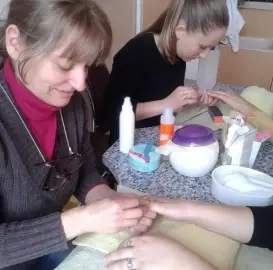 Курсове по маникюр, курс за маникюристи, обучение в маникюрист