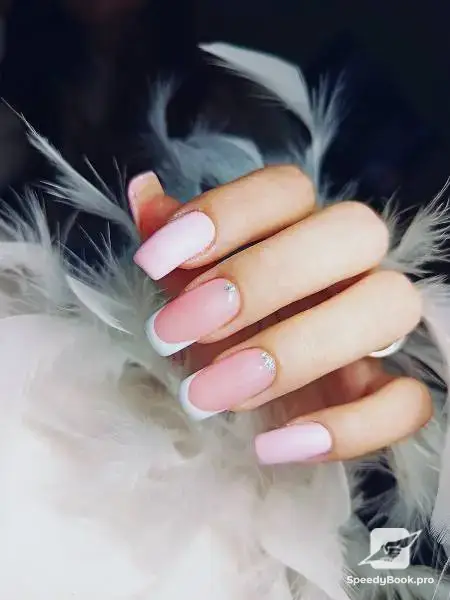 Gloss Beauty – Manicure & Pedicure Services in Sofia | Strengthening & Gel