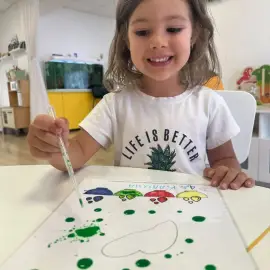 Monthly subscription for day care of a child up to 2.5 years