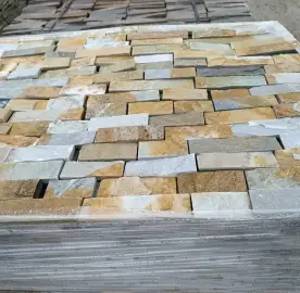 Gneiss Aegean Yellow - cut (free length) 🟡