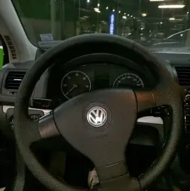 Steering wheel trim