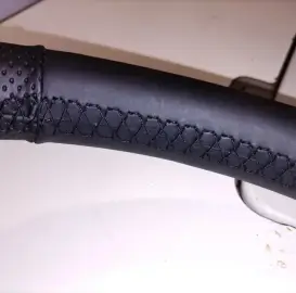 Steering wheel trim
