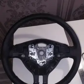 Steering wheel trim